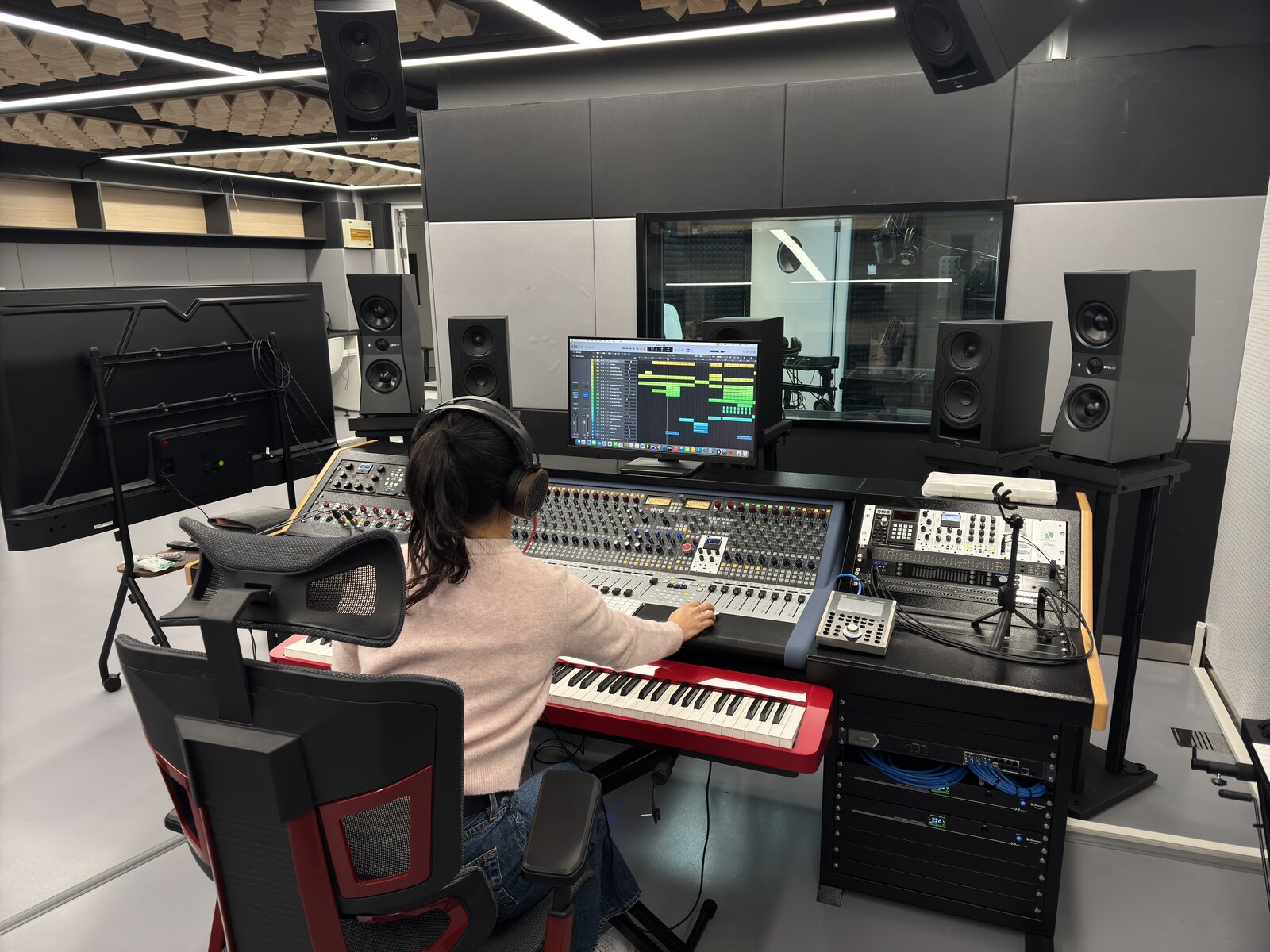上海中学声音实验室