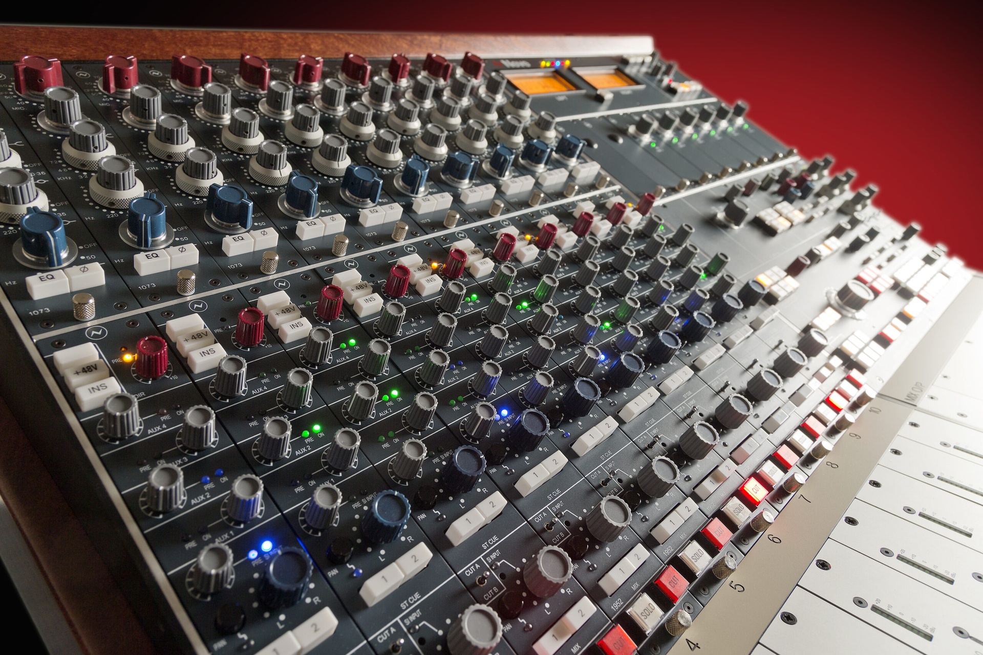 AMS Neve BCM10/2 Mk2 高品质前端 80-Series 模块