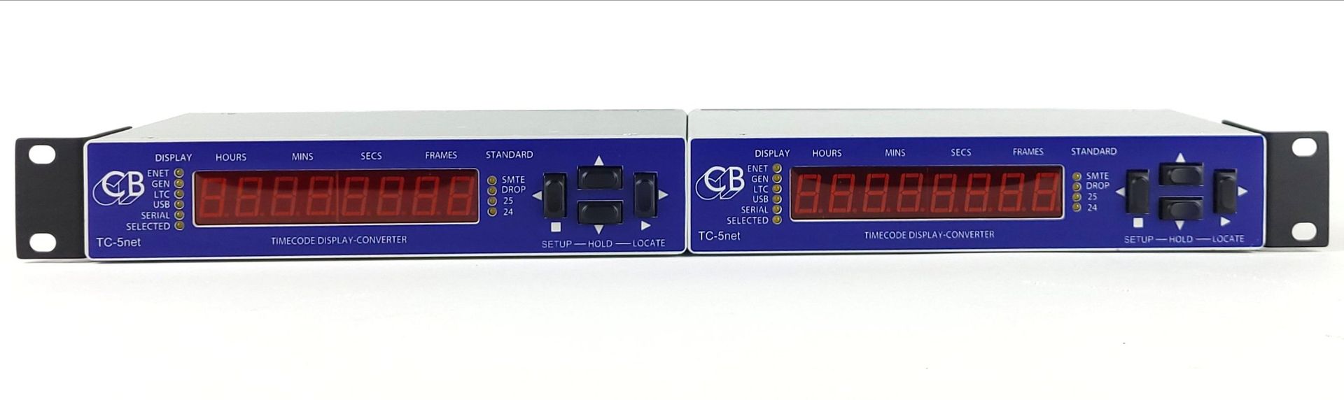 两台 TC-5net 机架安装