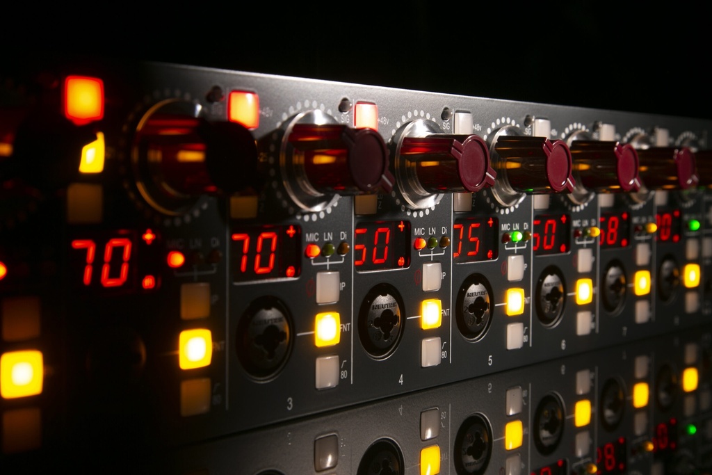 AMS Neve official - 10730PX-Detail-2-scaled.jpg